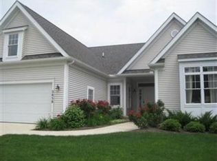 2858 Covington Ct, Broadview Heights, OH 44147