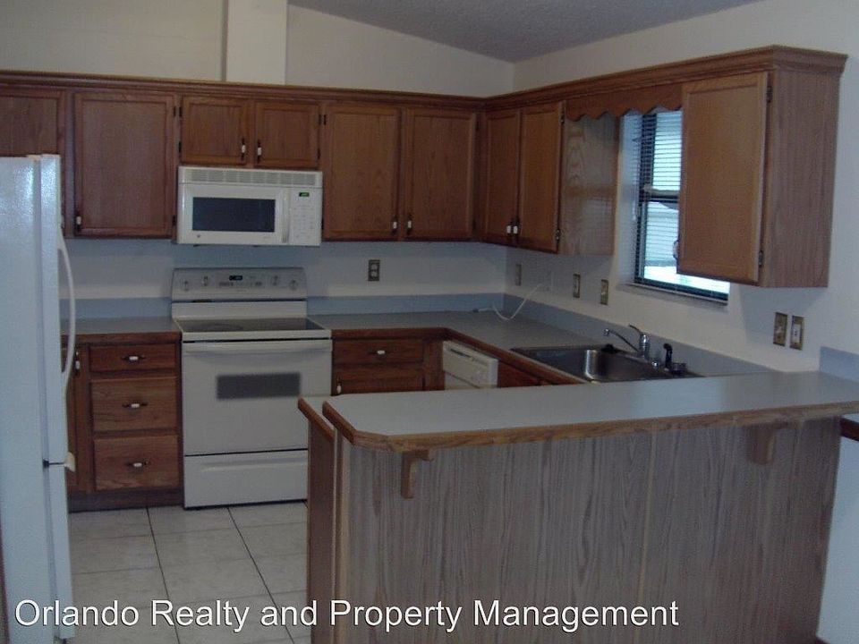 2nd image of 625 Brockton Dr