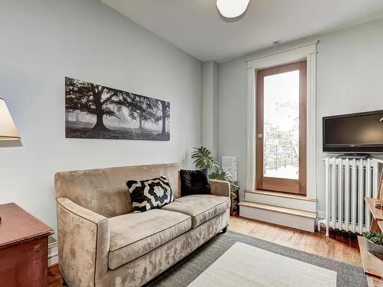 319 T St NW — Photo 11
