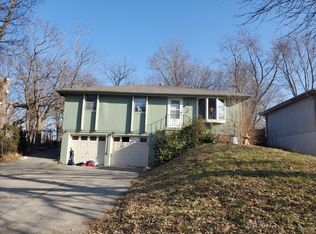 3709 N Michigan Ave, Kansas City, MO 64116
