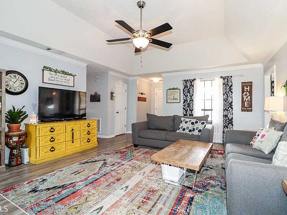 5th image of 116 Cliff Howard Dr #33