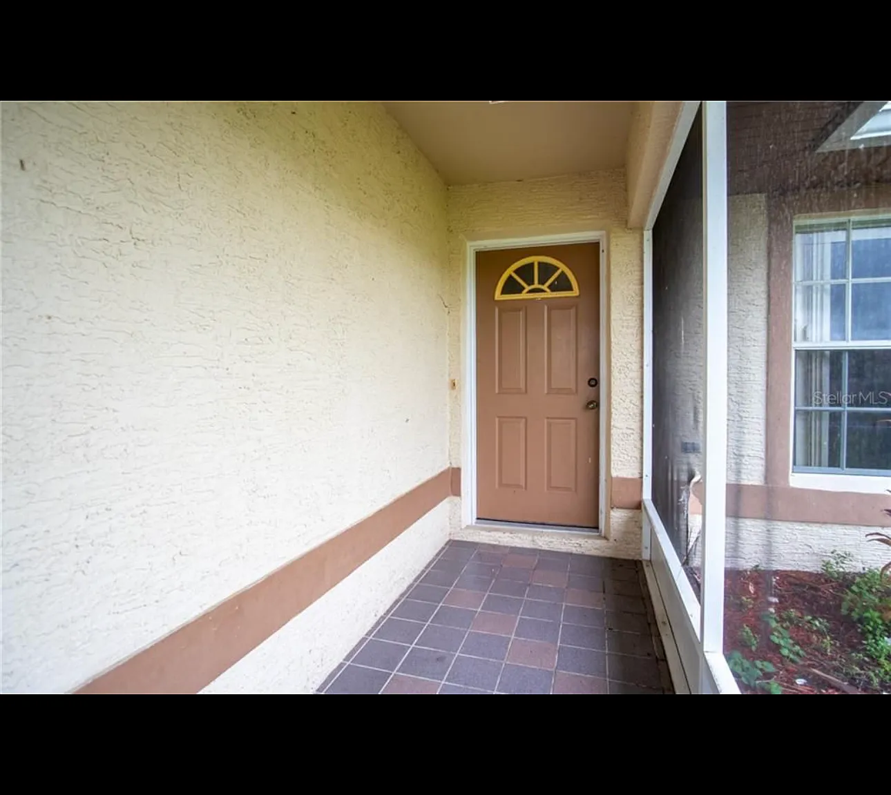 4 bed, 1708 sqft, $2,000 — Photo 2