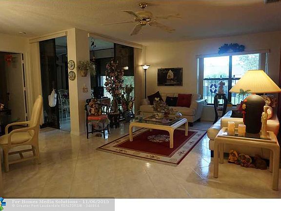 2nd image of 4672 Carambola Cir N #2753