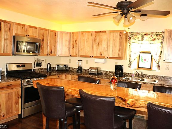 4th image of 30205 Birch Dr