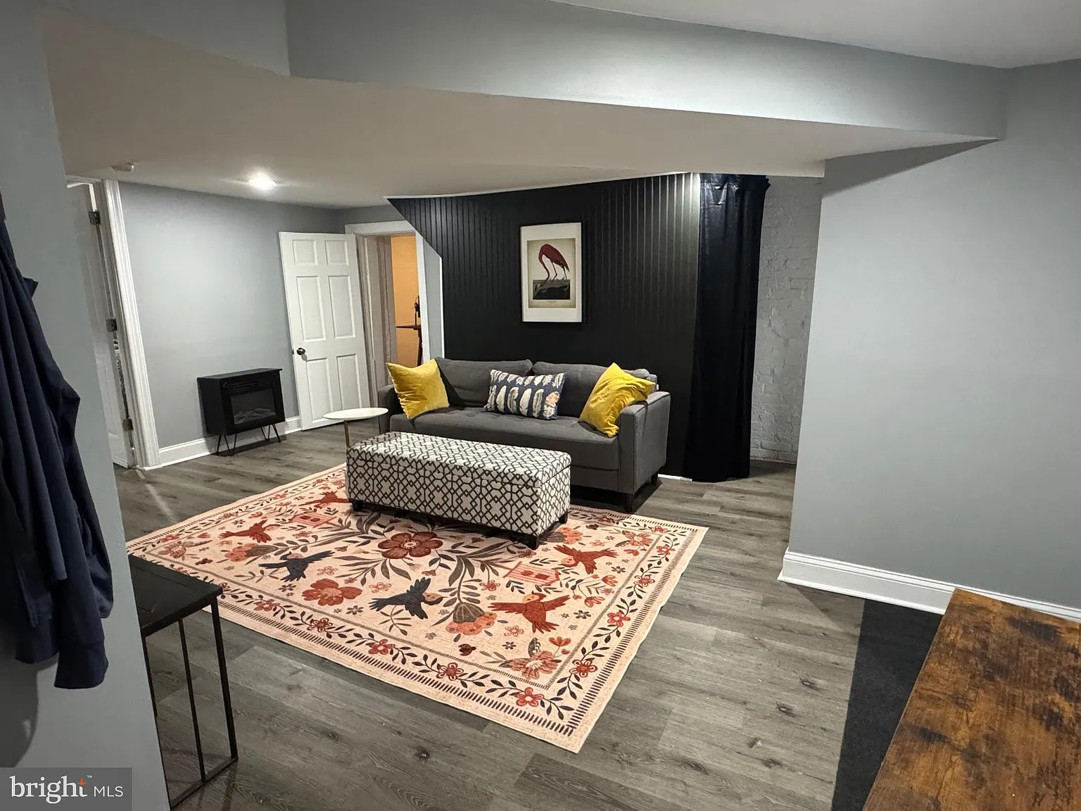 1 bed, 1370 sqft, $900 — Photo 3