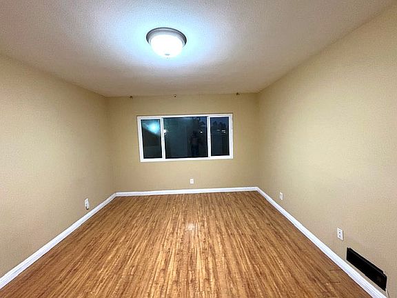 5th image of 11581 Paloma Ave