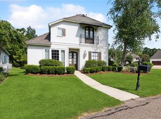 200 Coushatta Cir, Madisonville, LA 70447