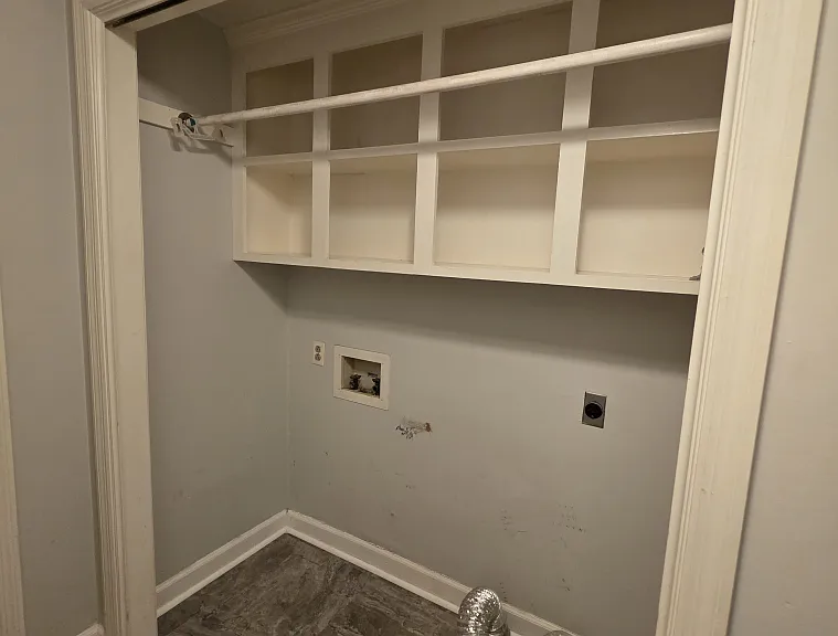400 Chatham Pl — Photo 5