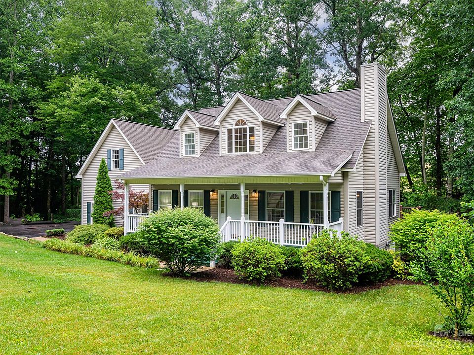 1st image of 505 Fox Hollow Ln