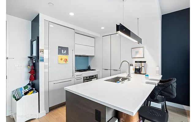 Rented by Douglas Elliman | media 2