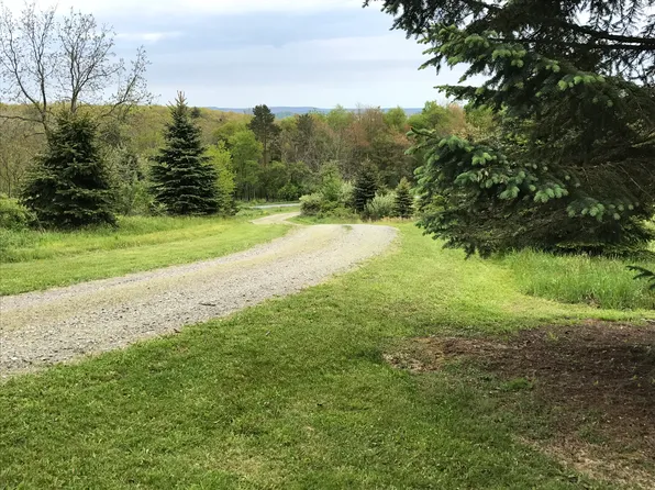 1807 Naulton Rd, Curwensville, PA 16833