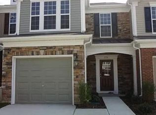 1134 Kingston Grove Dr, Cary, NC 27519