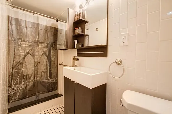 Sold by Compass | media 5