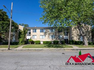 33 Monroe St #4 & 11, Pontiac, MI 48341