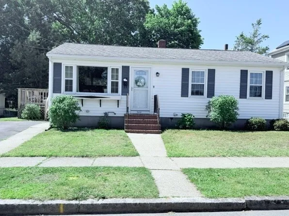 342 Harwich St, New Bedford, MA 02745
