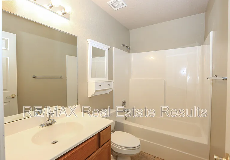 621 Bliss Cir — Photo 29