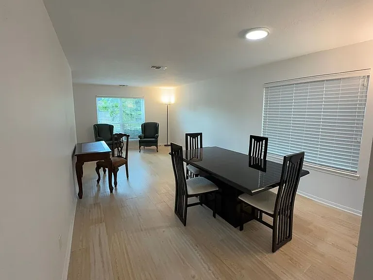 2722 Springstone Dr — Photo 10