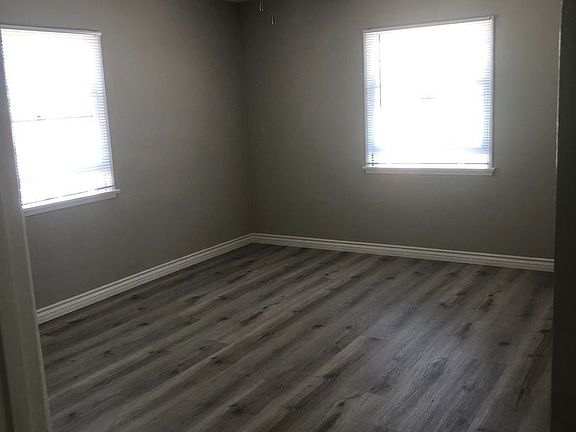 5th image of 4146 Somerset Dr