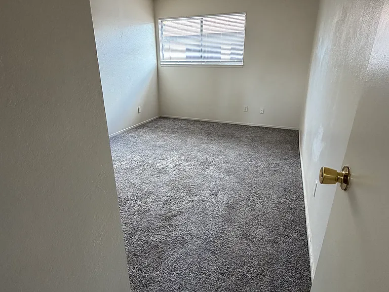 3321 Santa Rosa Ct #C — Photo 4