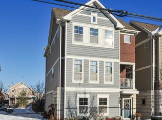 4508 W Byron St, Chicago, IL 60641