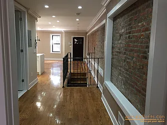 Rented by aptsandlofts.com