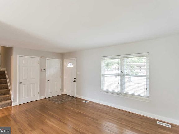 5th image of 1605 Robert Lewis Ave