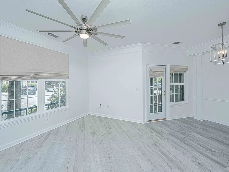 1216 Telfair Way #1216 — Photo 2
