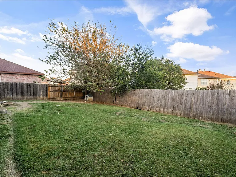 7505 Tin Cup Dr — Photo 25