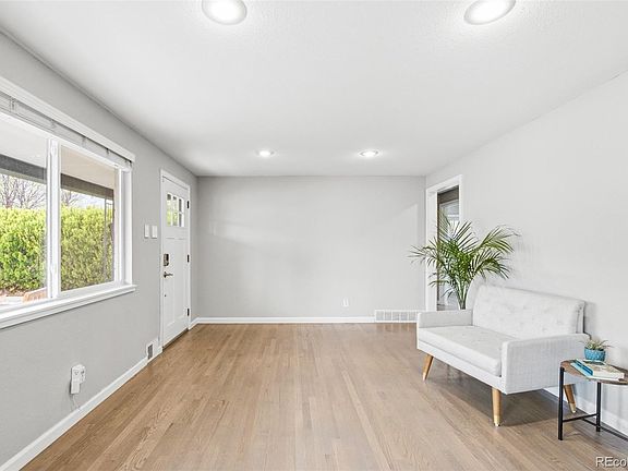 3rd image of 1434 S Canosa Court