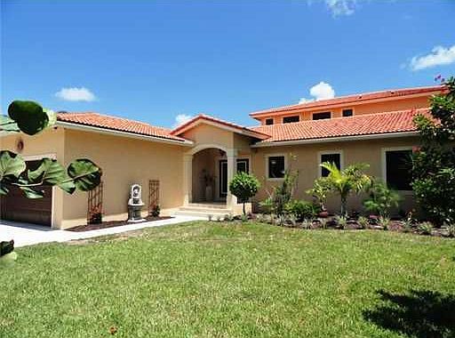 Home For Sale In Intracoastal Park