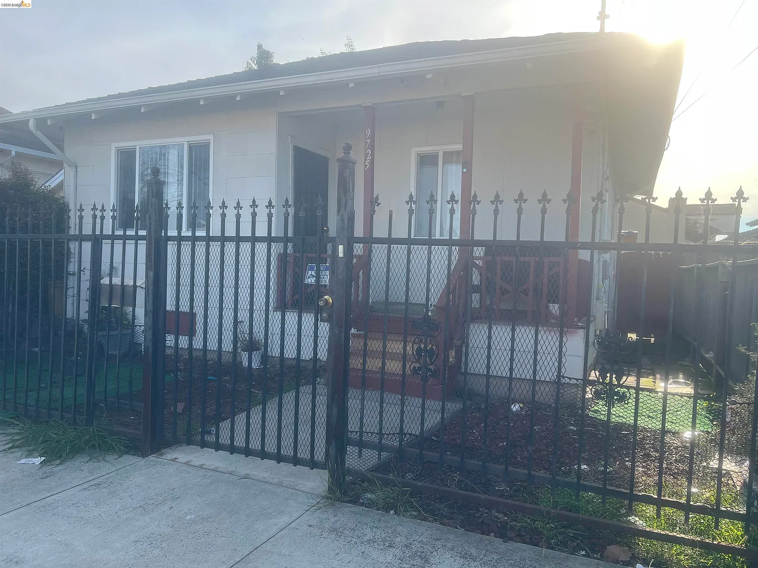 9725 Holly St photo 1