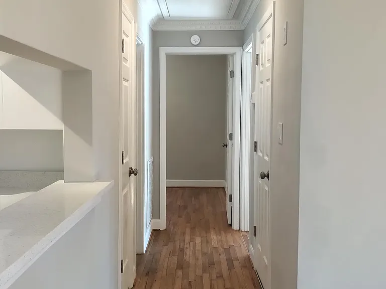 1827 Jameston Dr — Photo 9