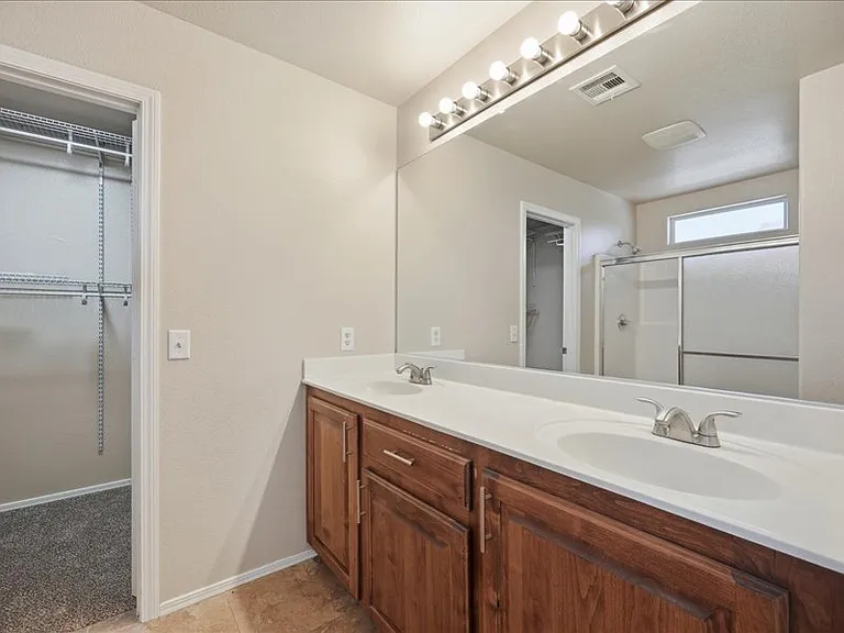 Chino Peak Ct — Photo 6