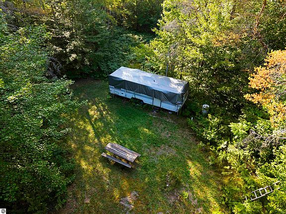 2nd image of 3288 Wheeler Lake Rd NE