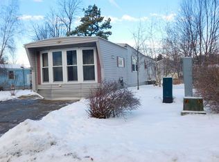 22 Whispering Wind Ln, Rochester, NH 03867