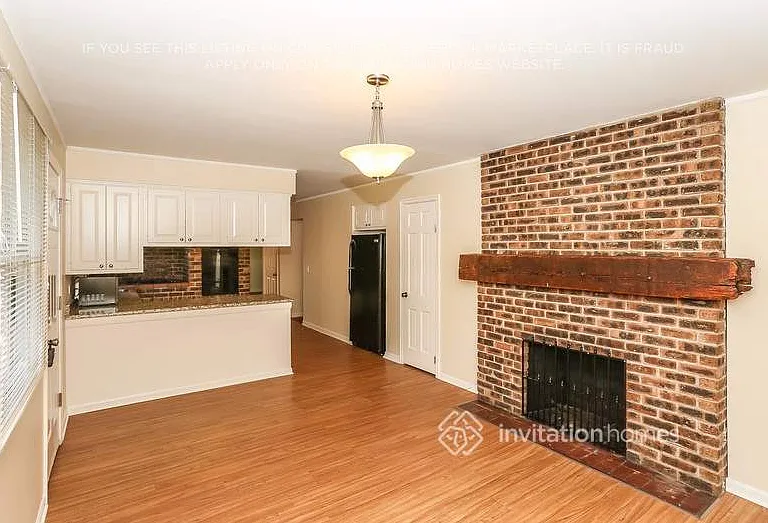 1159 Blackhawk Dr — Photo 12