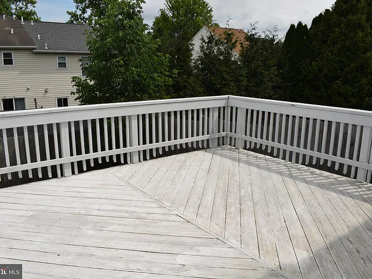 2155 Mill Valley Ln — Photo 24