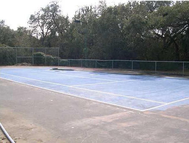 Tennis for those tennis lovers!