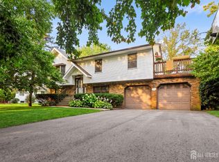 34 Harkins Rd, Milltown, NJ 08850