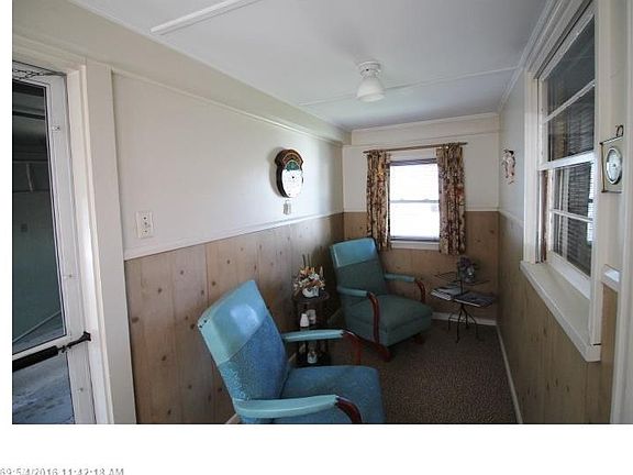 3rd image of 13 Brown St