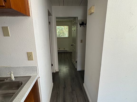 4th image of 1213 Oakhill Ave SE #1219