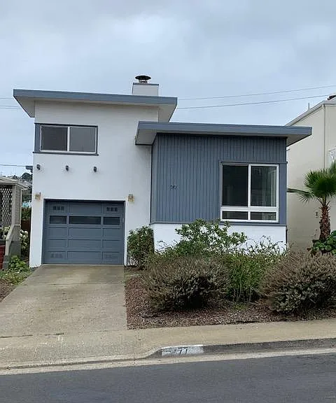 77 Fairlawn Ave — Photo 1
