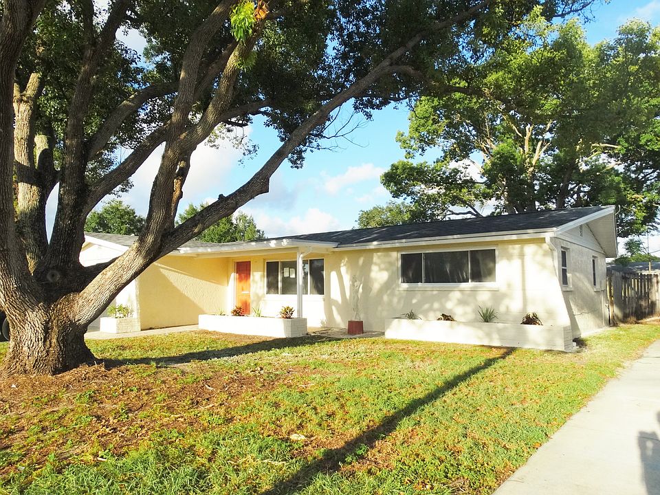 1st image of 3224 Finch Dr