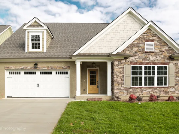 11882 Herons Haven Dr #50, Soddy Daisy, TN 37379