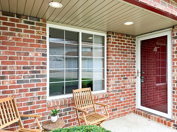 2nd image of 1440 Wingo Turn APT 4