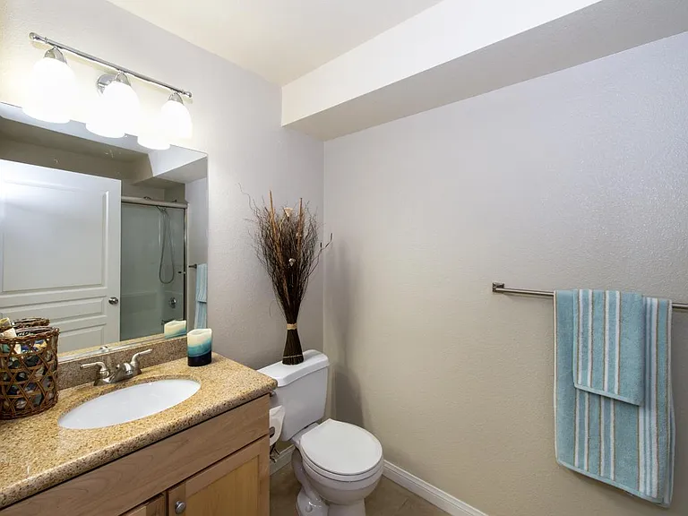 Artesia Escondido — Photo 8