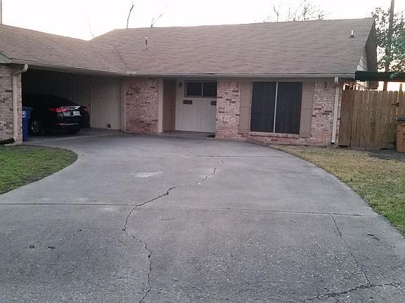5th image of 8600 Woodstone Dr #2