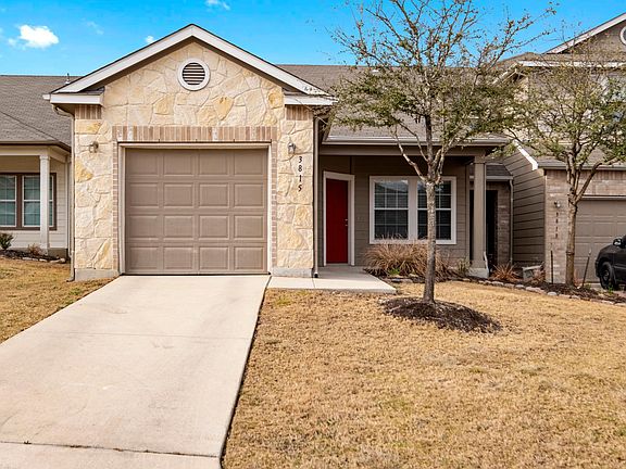 2nd image of 3815 Abbey Cir