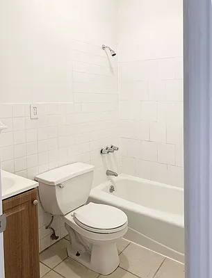 Rented by Gazal International Brokerage Group | media 37