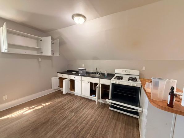 254 Winthrop Ave #3B